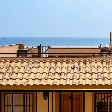 Magnifico Piso De Playa En Benalmadena Costa Málaga